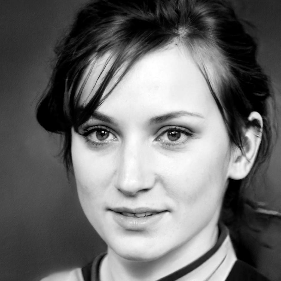 Portrait de Léonie Fournier, directrice d'analyse chez zenoraphylic